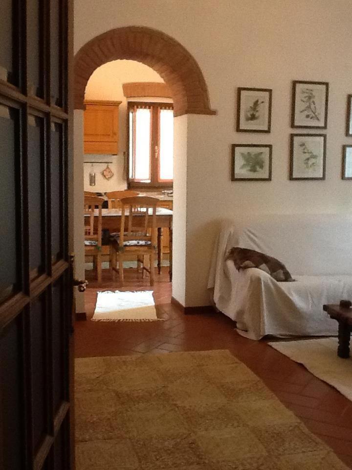 ראדה אין קיאנטי Camere E Appartamenti Baldini Romanita מראה חיצוני תמונה